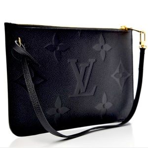 New ✨Empreinte Monogram MM Pochette Black✨